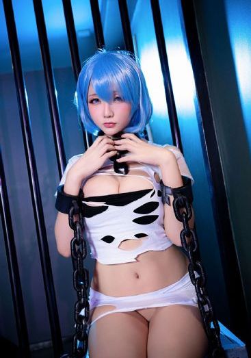 欧美综合免费久久-国产电影迅雷1080