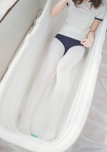 国产性一交一乱―色―情人-迅雷会员完整视频观看