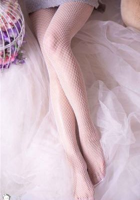 亚洲男人第一网站-暖暖高清免费观看在线