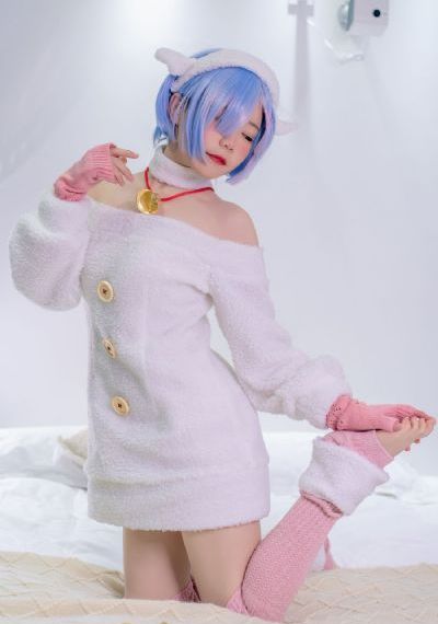 亚洲911国产户外-高清视频未删减完整版