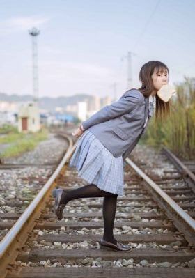 色综合播放-热播电影无删减版