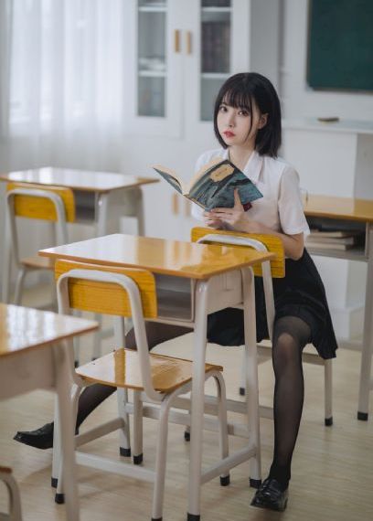 久久国产精品久久久久久久久久-手机迅雷国语版中文版