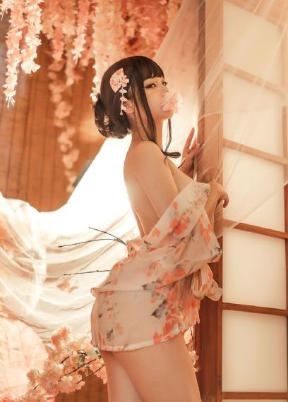 亚洲欧美日韩中文在线制服-超清免费电影在线看