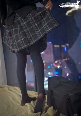 午夜免费福利在线观看-迅雷免费电影未删减版