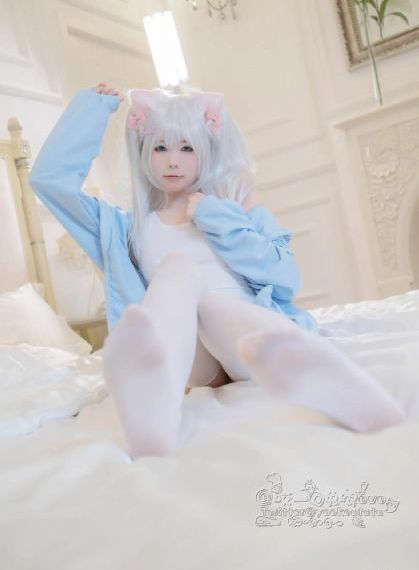 亚洲欧美日韩综合另类小说-西瓜无删减在线播放