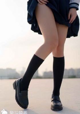 日韩制服丝袜系列av无码-中文免费日韩成人在线