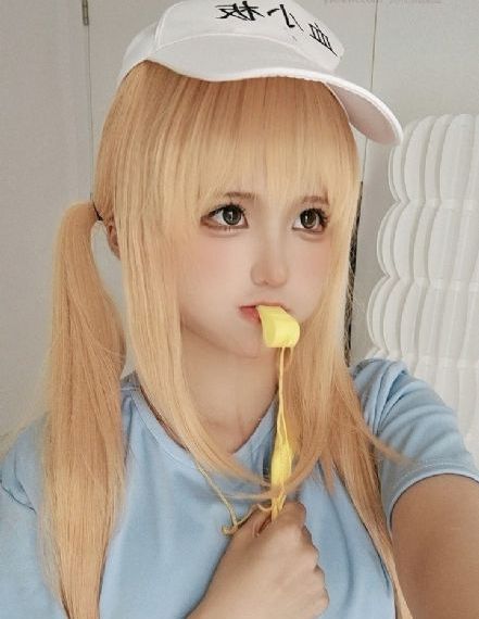 一边亲一边摸下的免费过程-高清完整琪琪电影网