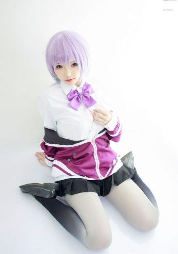 青草青草视频-首映免费在线观看播放