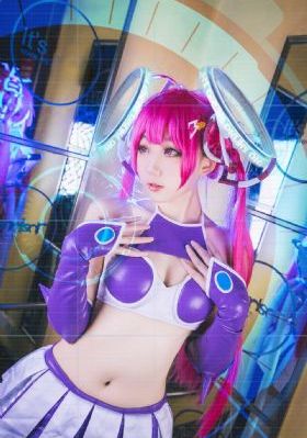 亚洲日日日-百度影视不卡在线观看