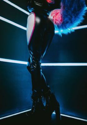 日韩精品高清一二三区-自制中文字幕